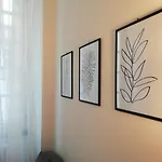 Mistrangelohome 5 - In Pieno Centro Apartment
