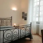 Mistrangelohome 5 - In Pieno Centro Savona