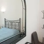 Mistrangelohome 5 - In Pieno Centro Apartment