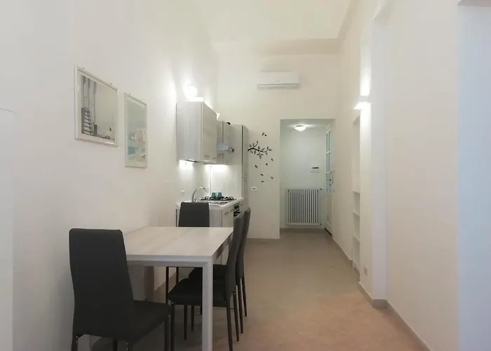 Mistrangelohome 5 - In Pieno Centro Savona