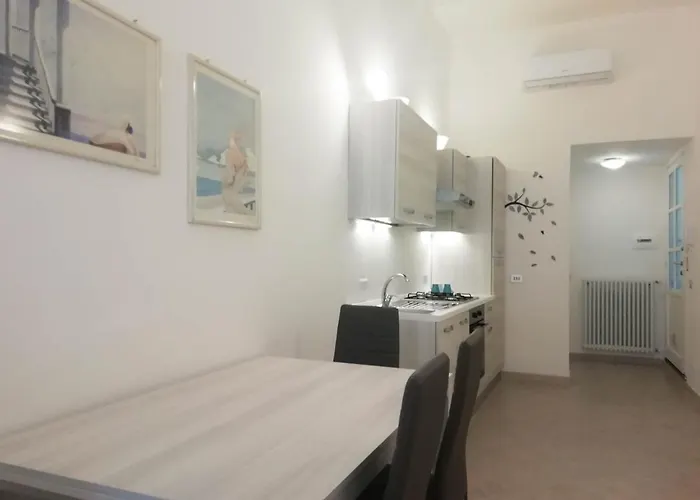 Mistrangelohome 5 - In Pieno Centro *
