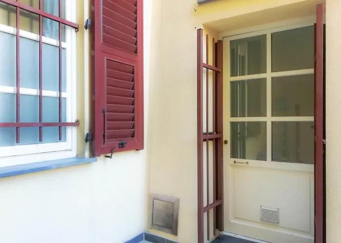 Mistrangelohome 5 - In Pieno Centro * Savona